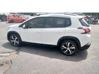 Peugeot 2008 an 2016