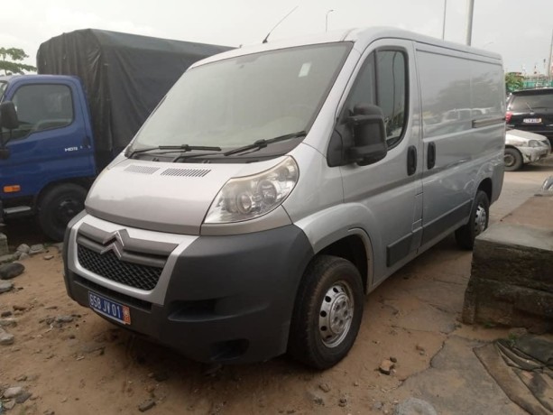 citroen-relay-fourgon-2012-big-2