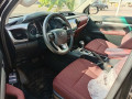 toyota-hilux-2021-small-1