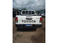 toyota-hilux-2019-small-1