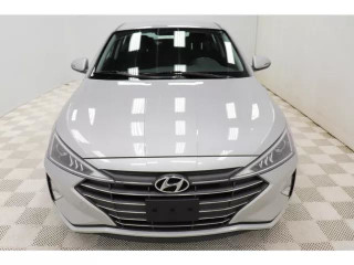 Hyundai Elantra en vente