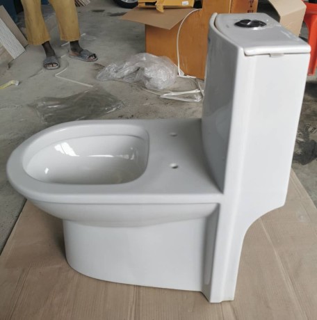 wc-et-sanitaire-haut-de-gamme-disponible-chez-matecoci-big-3