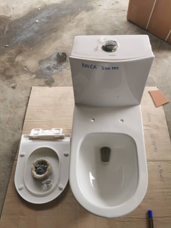 wc-et-sanitaire-haut-de-gamme-disponible-chez-matecoci-big-4
