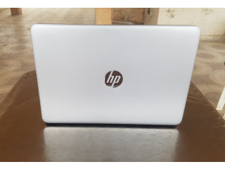 HP Elitebook 840 G3 - Core i5 -6300U