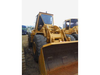Une chargeuse 950 caterpillar
