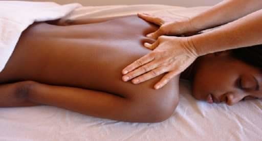 massage-therapeutique-a-domicile-big-1