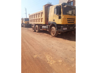 Location camion 10 roues 35 tonnes