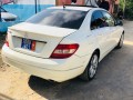 mercedes-c300-2010-small-2