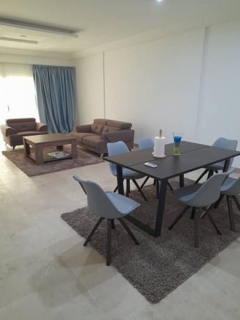 bel-et-chic-appartement-meuble-3-pieces-disponible-aux-2-plateaux-vallon-big-5