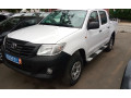 toyota-hilux-2016-small-0