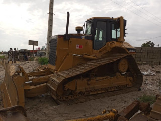 Bulldozer D6 caterpillar importé