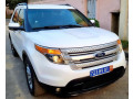 ford-explorer-small-4