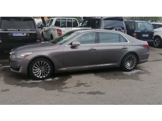 Limousine Genesis G90