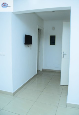 appartement-meuble-3-pieces-riviera-palmeraie-3eme-etage-2-chambres-autonomes-a-800000mois-big-6
