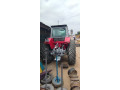 tracteur-agricole-importe-ferguson-small-0