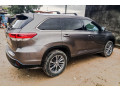 toyota-highlander-2019-7places-small-3