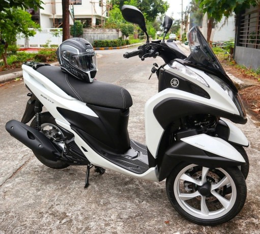 yamaha-tricity-scooter-bike-big-1