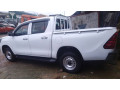 toyota-hilux-4wd-2019-small-2