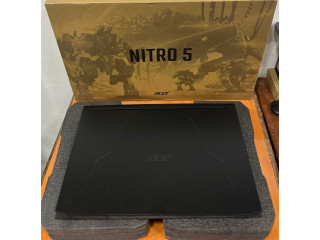 PC Gamers Programmeur Architecture Multimédia Acer Nitro 5 AN517-54 Core i9 11th Génération