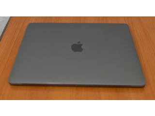 PC MacBook Pro Touch Bar (Retina 13 pouce 2020)