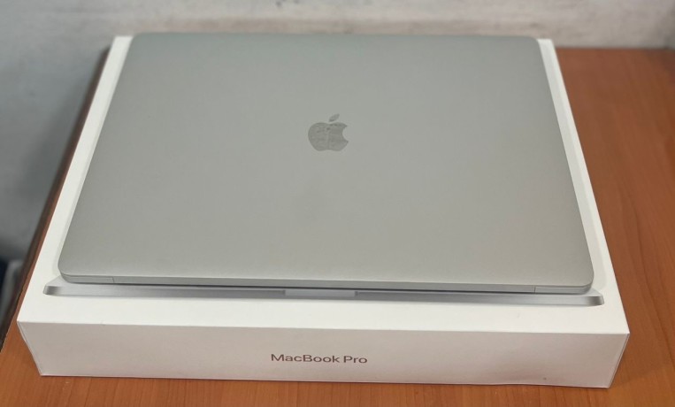 bon-pc-macbook-pro-touch-bar-core-i9-retina-16-pouce-2019-big-0