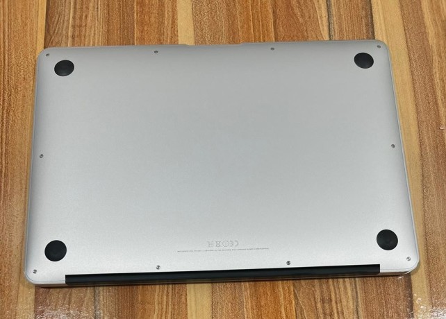 pc-macbook-air-core-i5-13-pouce-2015-big-2