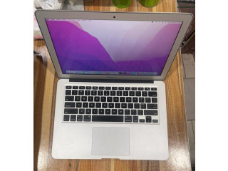 BON PC MacBook Air Core i5 (13 pouce 2015)
