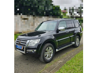 Mitsubishi Pajero GLS année 2018