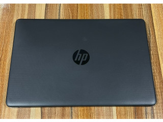 PC Hp 250 G8 Notebook Core i5 10th