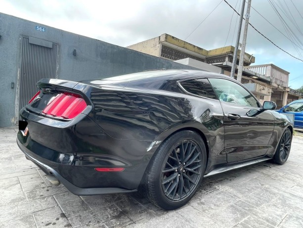 ford-mustang-automatique-big-3