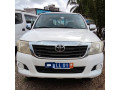 toyota-hilux-4wd-2015-small-2