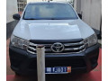 toyota-hilux-4wd-2018-small-0