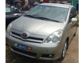 Toyota verso 2005