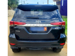Toyota fortuner awd 2017