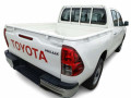 toyota-hilux-2023-small-4