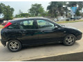 ford-focus-2000-small-0