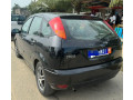 ford-focus-2000-small-1