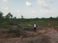vente-de-terrain-dun-hectare-bien-place-a-yamoussoukro-avec-acd-small-0