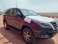 vend-toyota-fortuner-2024-small-3