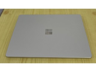 PC Microsoft Surface Go Core i5 10th