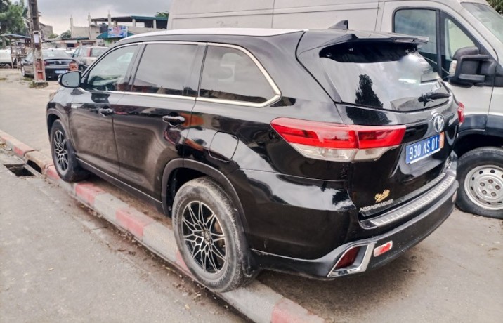 toyota-highlander-2018-big-5