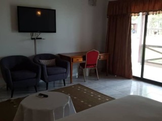 Cote d'ivoire dans ville vente hôtel sur 18539 m2 en bordure de Mer