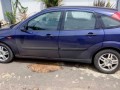 ford-focus-2004-small-4