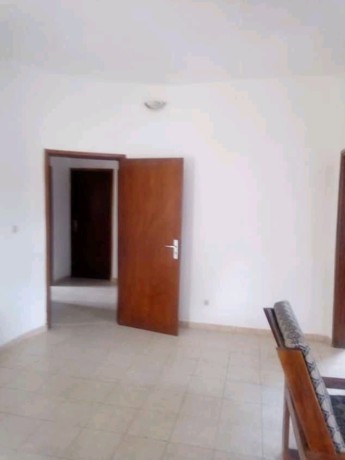 appartement-en-locations-a-yamoussoukro-ebenezer-big-2