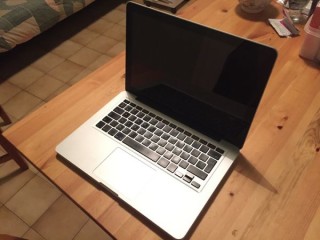 MacBook Pro Core i7 8Go ram 256 Go ssd