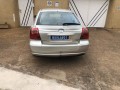 toyota-avensis-2006-manuelle-diesel-small-1