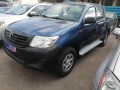 toyota-hilux-small-4