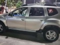 renault-duster-automatique-small-3
