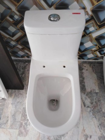 vente-lavabos-wc-quincaillerie-du-vallon-big-4