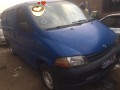 toyota-fourgon-manuelle-diesel-small-3